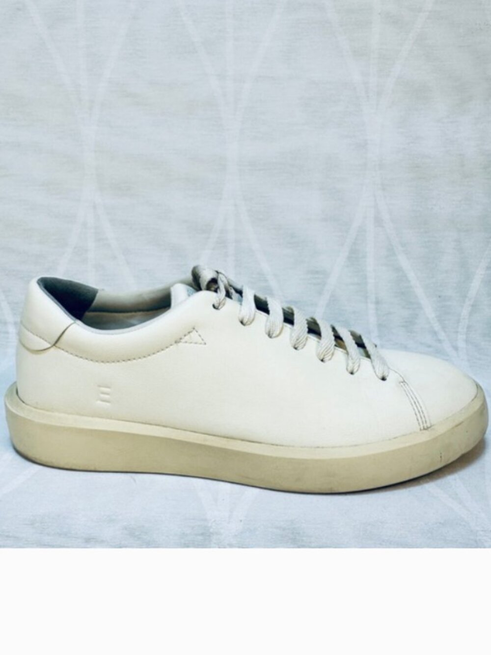 Everlane ReLeather Court Sneakers Womens Size 7.5 Low Top Off-White Casual Shoes